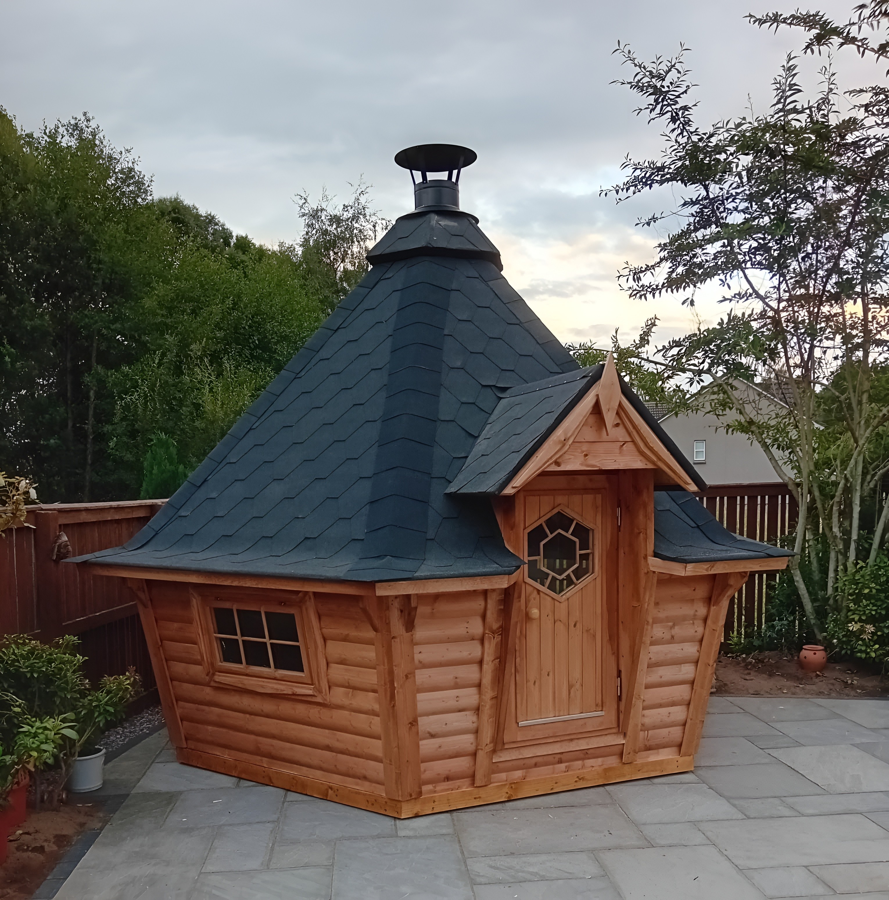Sturdy BBQ Hut construction